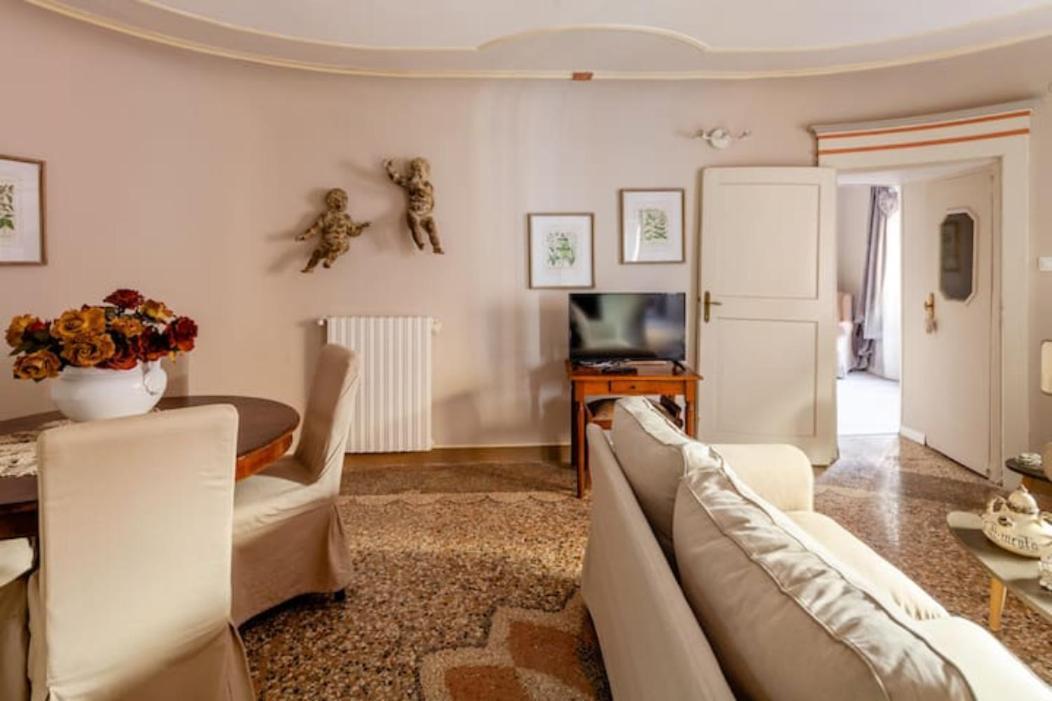 Realkasa Clavature Apartment Bologna Eksteriør billede