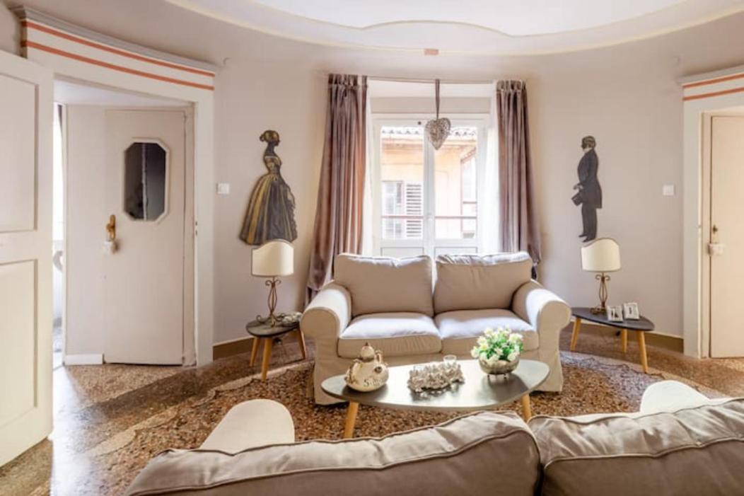 Realkasa Clavature Apartment Bologna Eksteriør billede